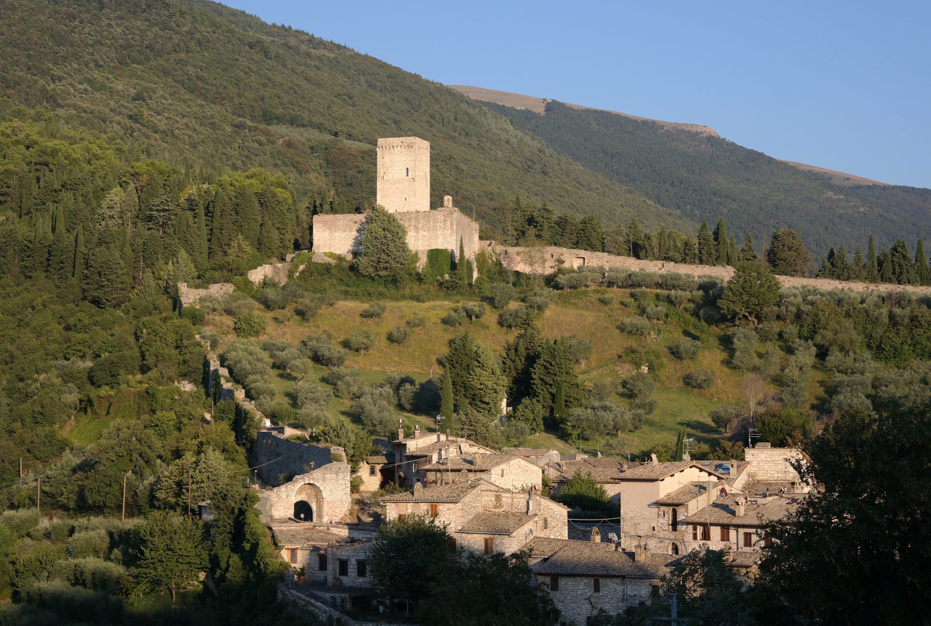 Assisi_-_Rocca_Minore.jpg